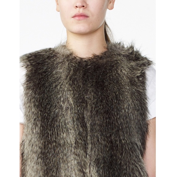 NWT Armani Exchange Long Fur Vest - Picture 6 of 6
